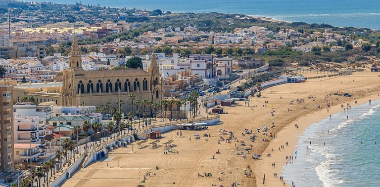 best-beaches-in-Cadiz-01-sevillaconlospeques